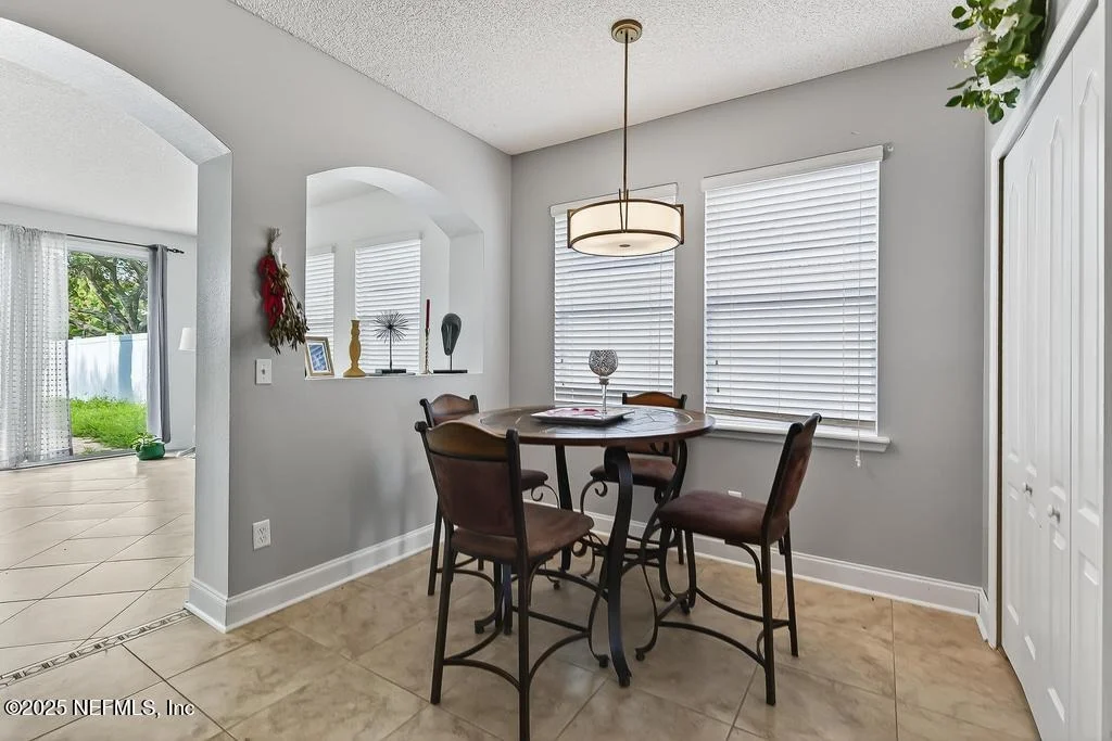 Photo of 12418 TROPIC Drive