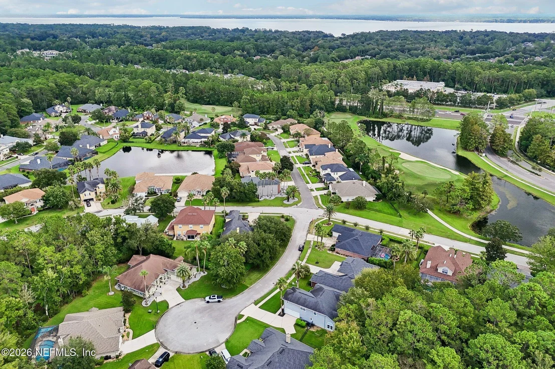 Photo of 2479 PINEHURST Lane