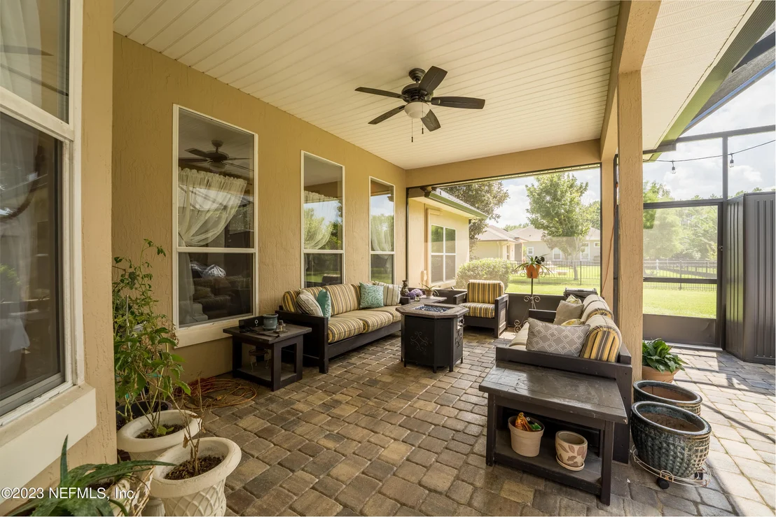 Photo of 933 S FOREST CREEK Drive