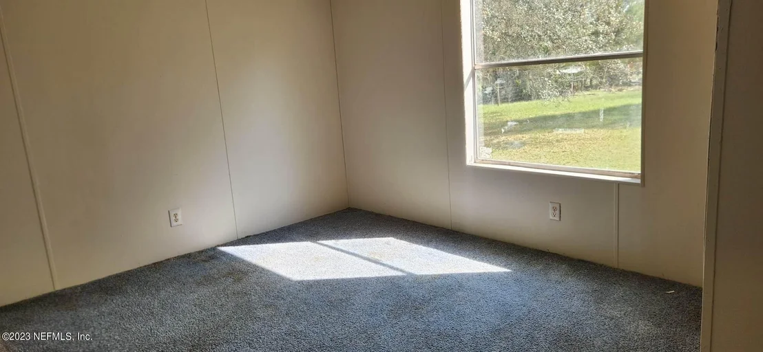 Photo of 122 SIPPRELL Road