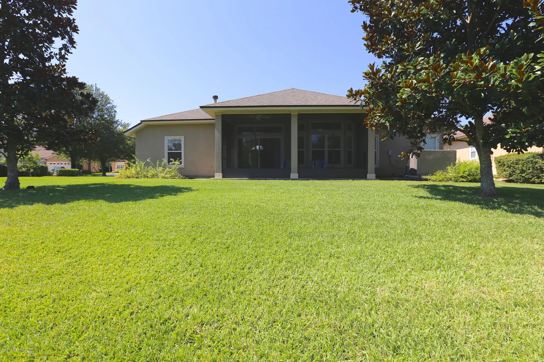 Photo of 1152 SANDLAKE Road