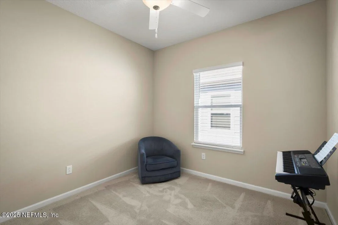 Photo of 9486 LOVAGE Lane