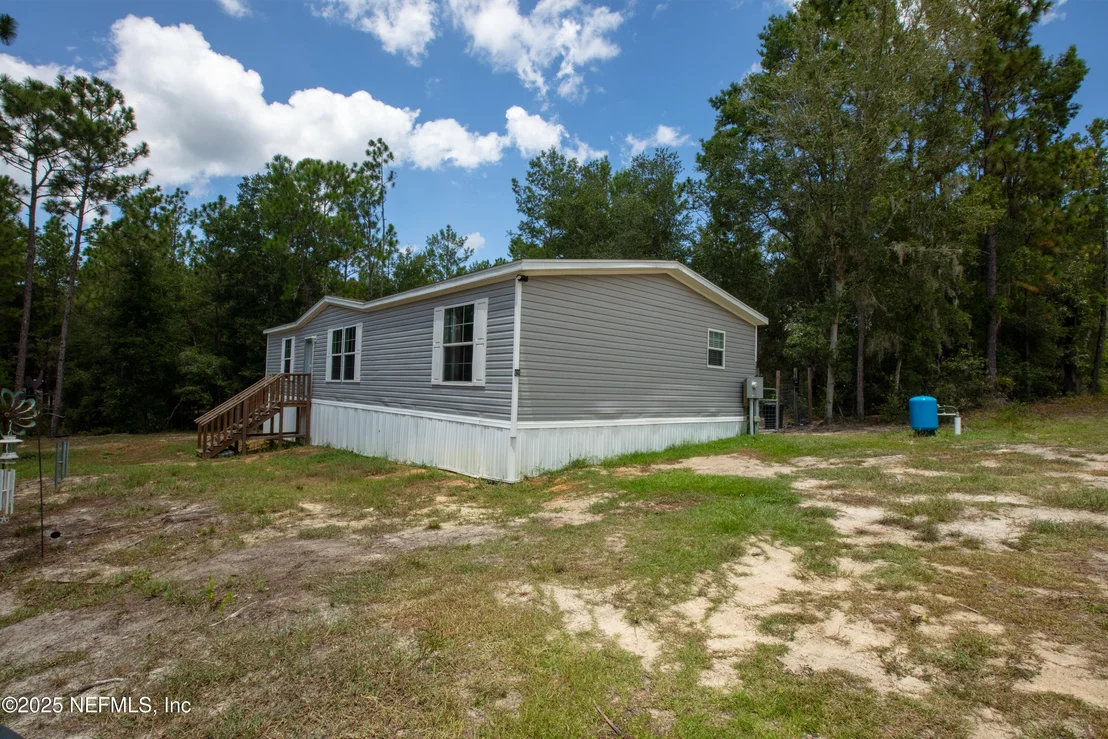 Photo of 121 KENNY Lane