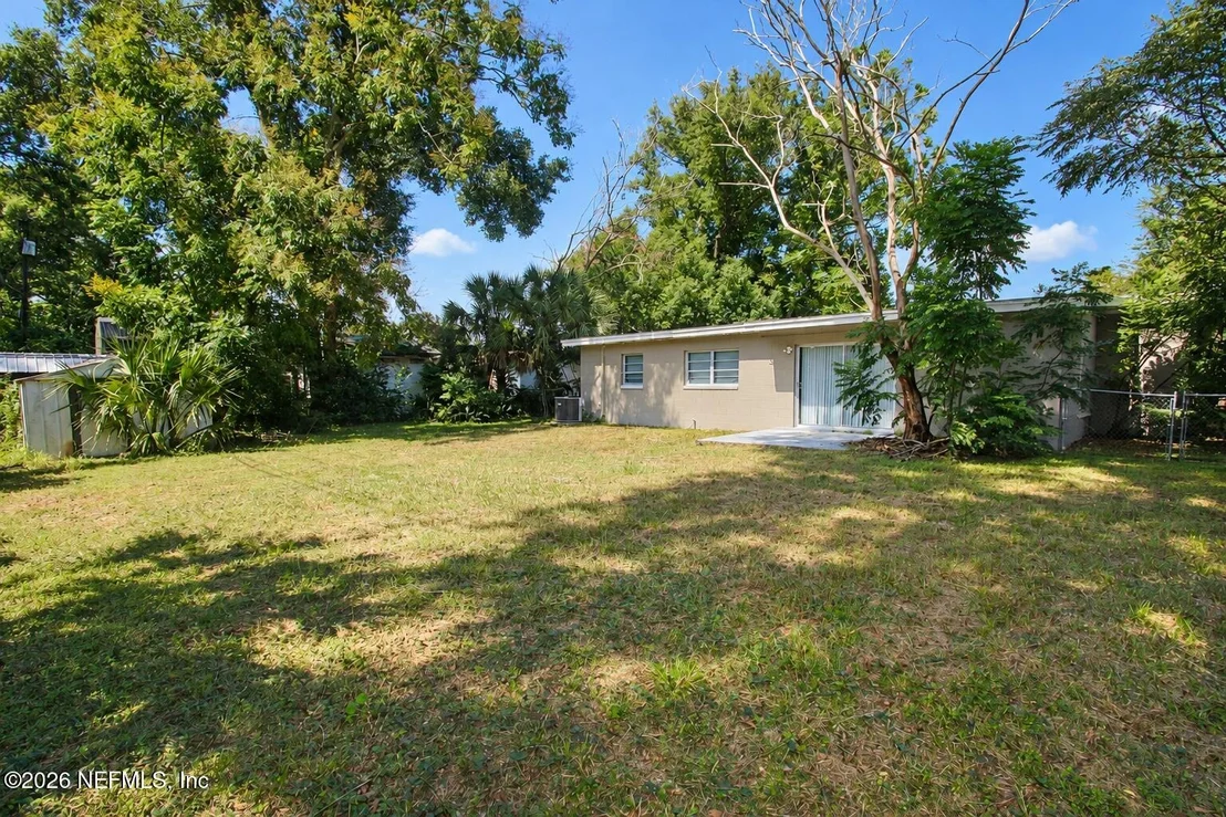 Photo of 6116 PERRINE Drive
