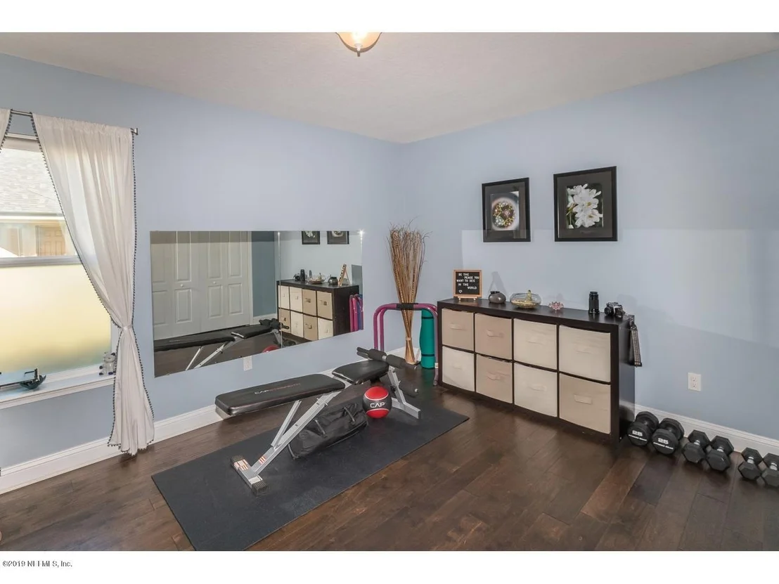 Photo of 164 E POSITANO Avenue