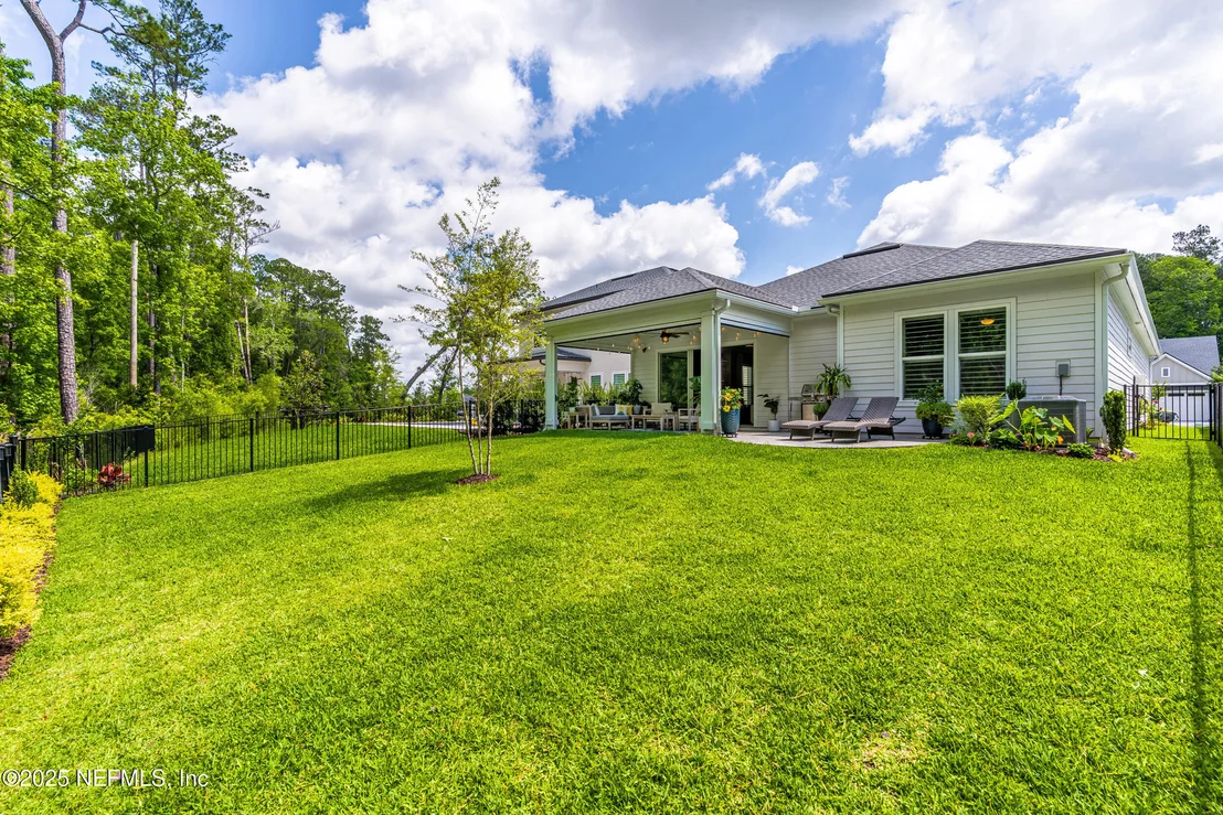 Photo of 9918 FILAMENT Boulevard