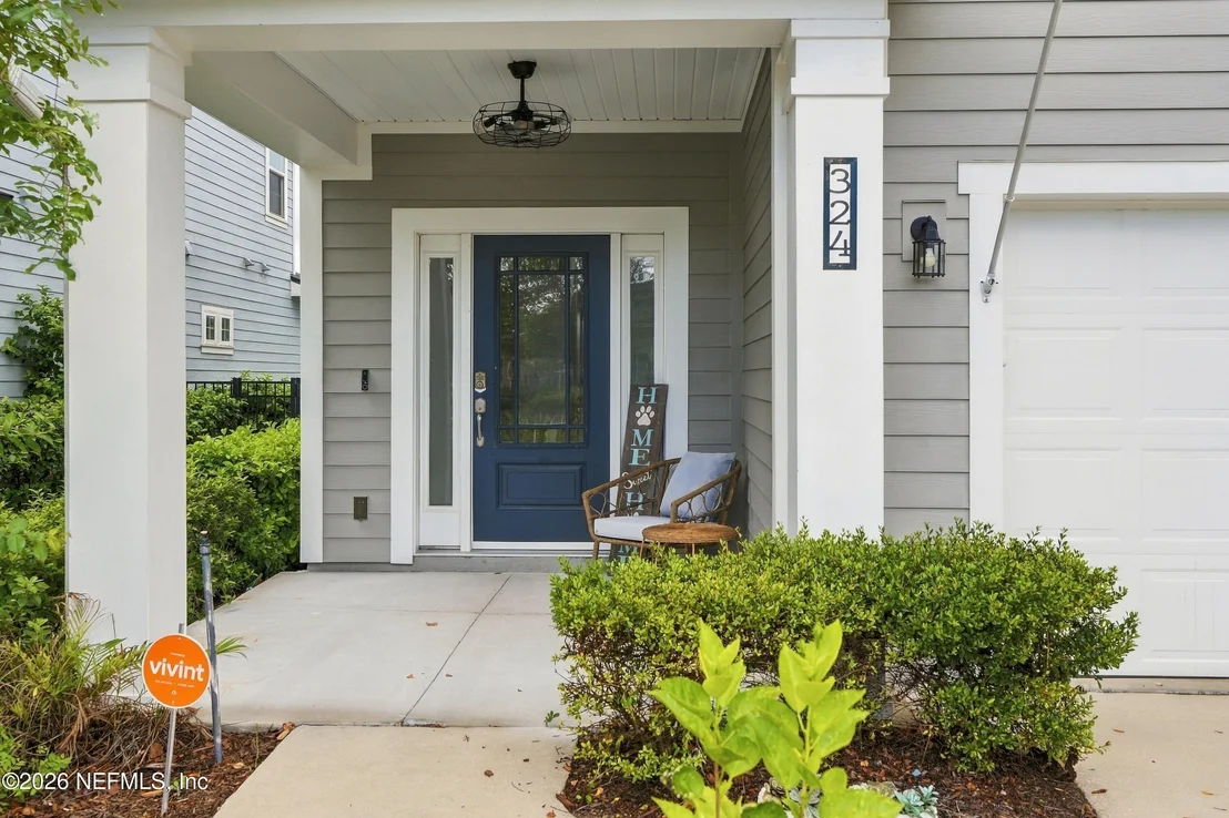 Photo of 324 FERNDALE Way