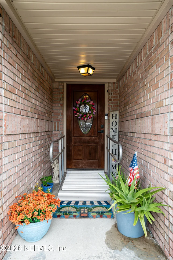 Photo of 2428 STONEBRIDGE Drive