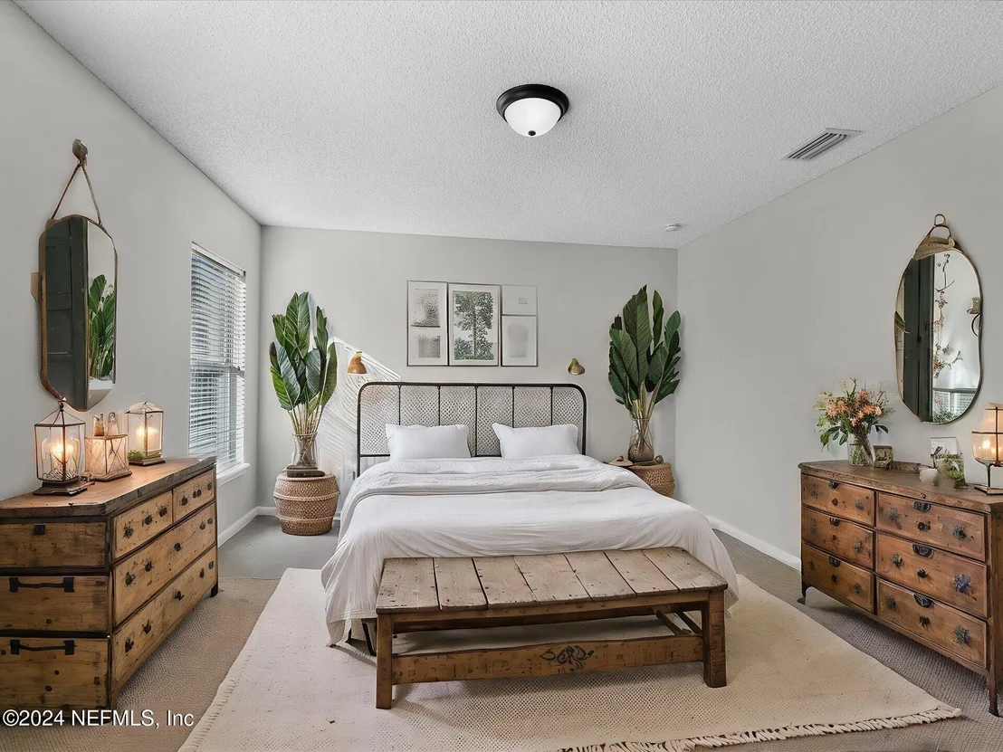 Photo of 6414 SILK LEAF Lane