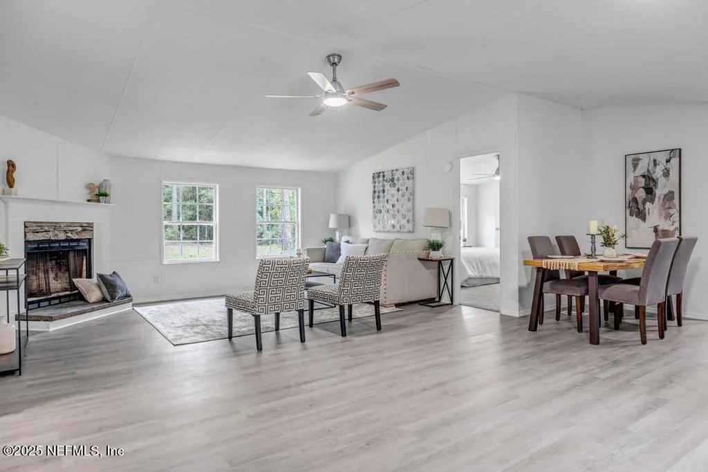 Photo of 6357 ARMSTRONG Road