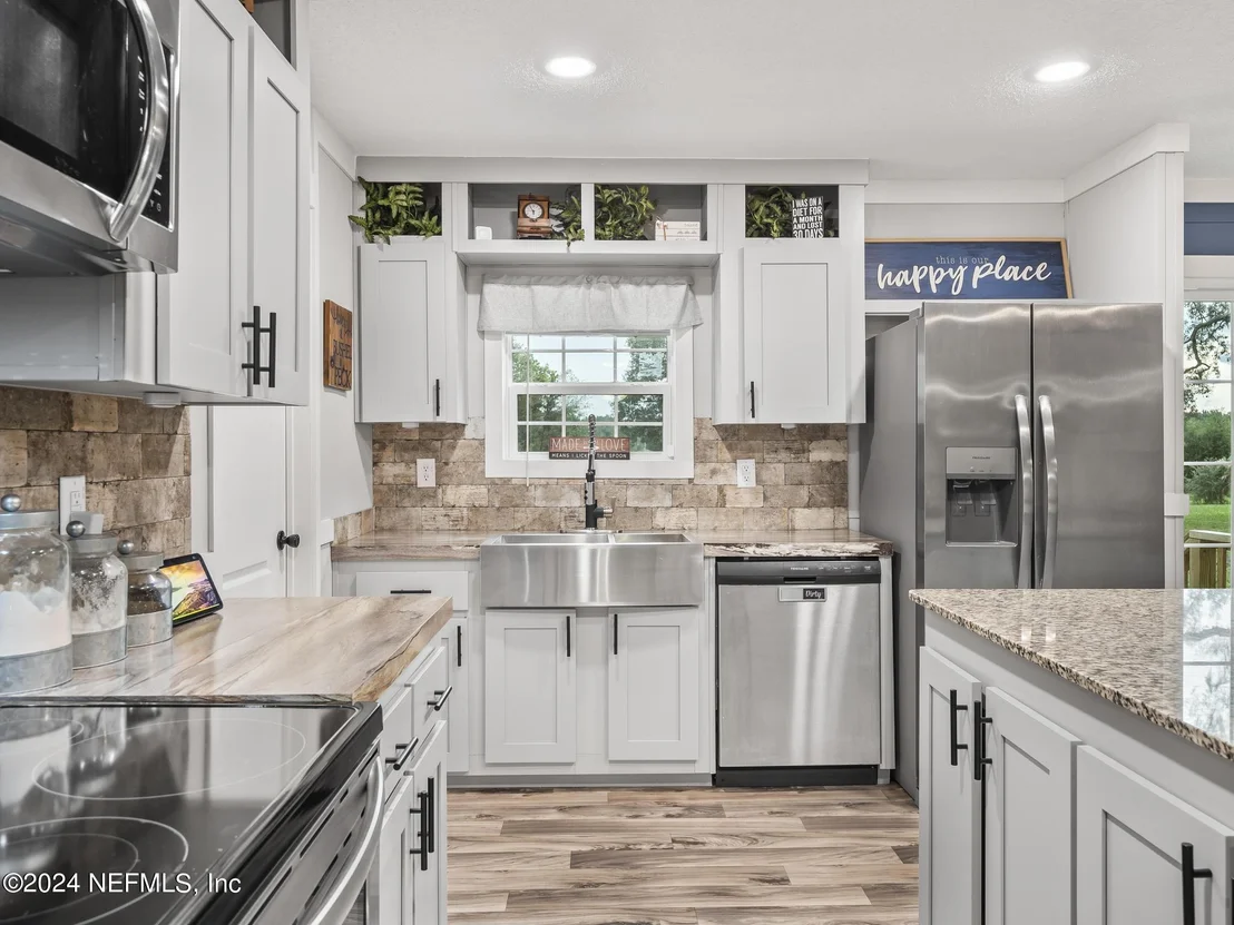 Photo of 204 1ST Street