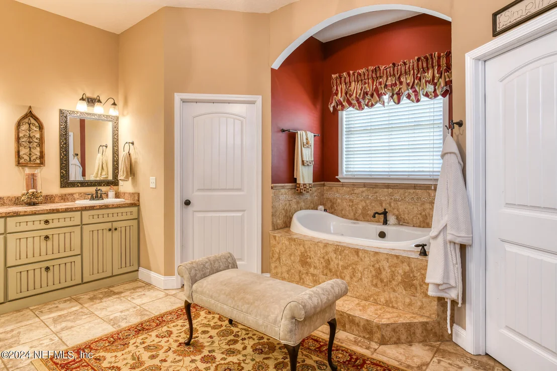 Photo of 1155 COUSINTOWN Road