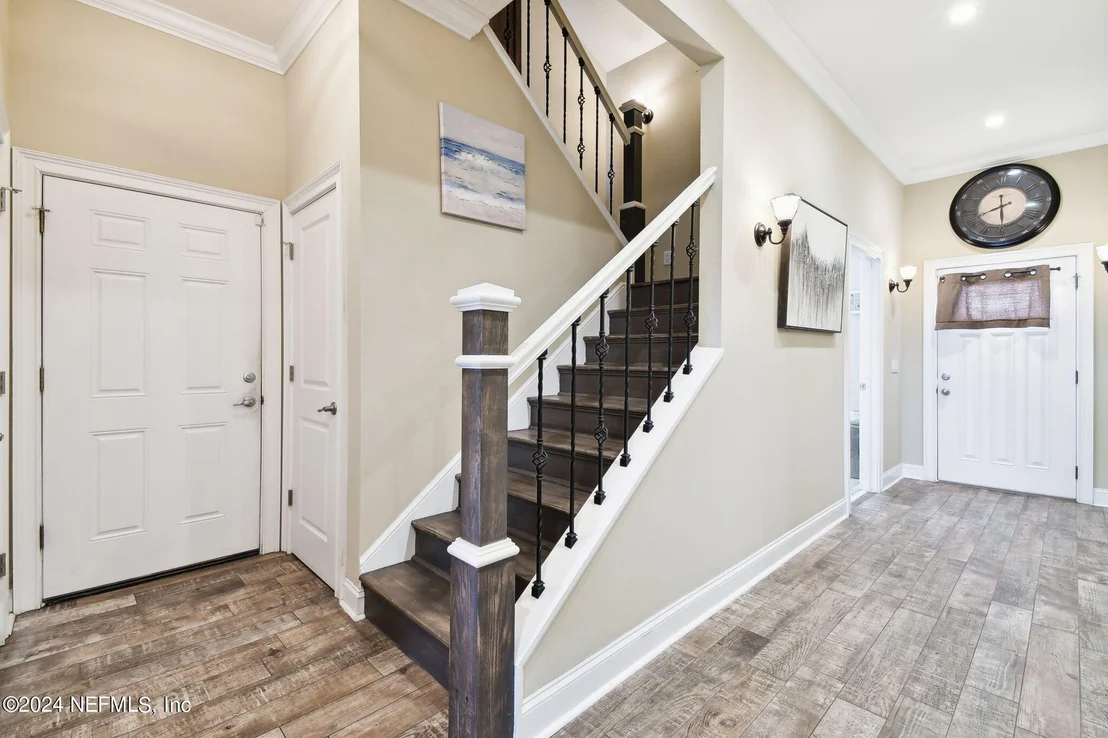 Photo of 274 DEERFIELD GLEN Drive