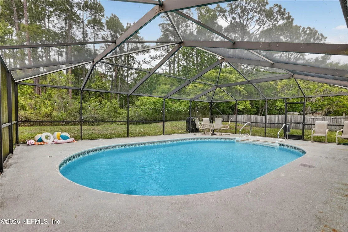 Photo of 116 MORNINGVIEW Place