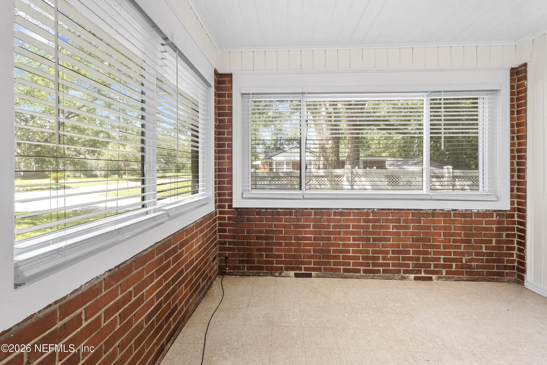 Photo of 1603 PARRISH Place