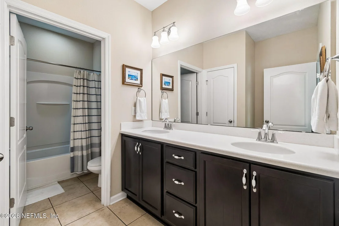 Photo of 206 MISSION COVE Circle
