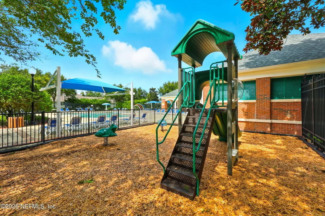 Photo of 1319 POWIS Road