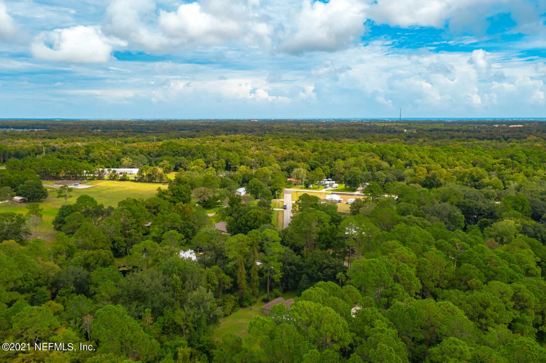 Photo of 370 CIRCLE Drive W