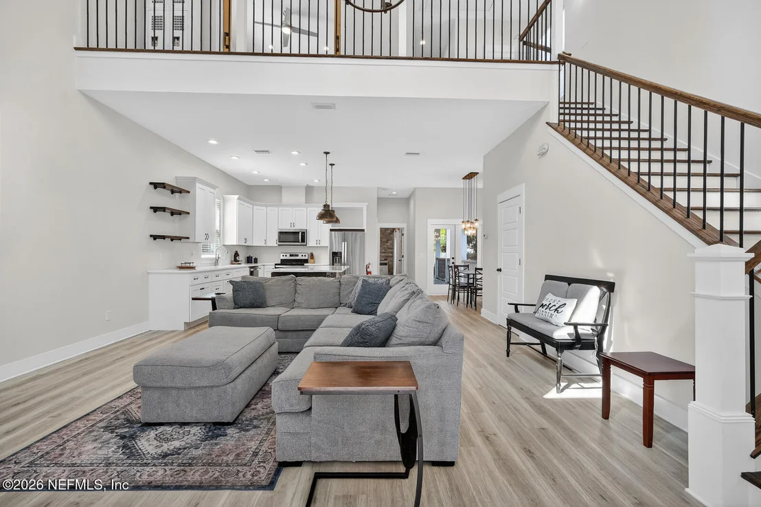 Photo of 70 ONEIDA Street
