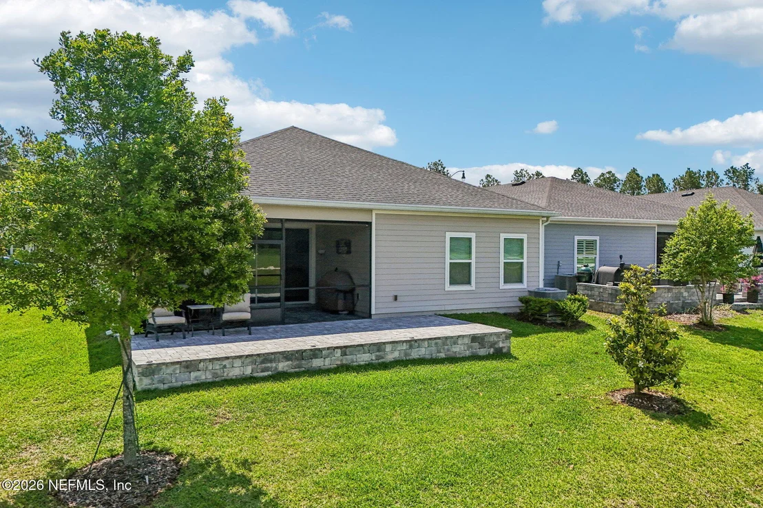 Photo of 717 STILLWATER Boulevard