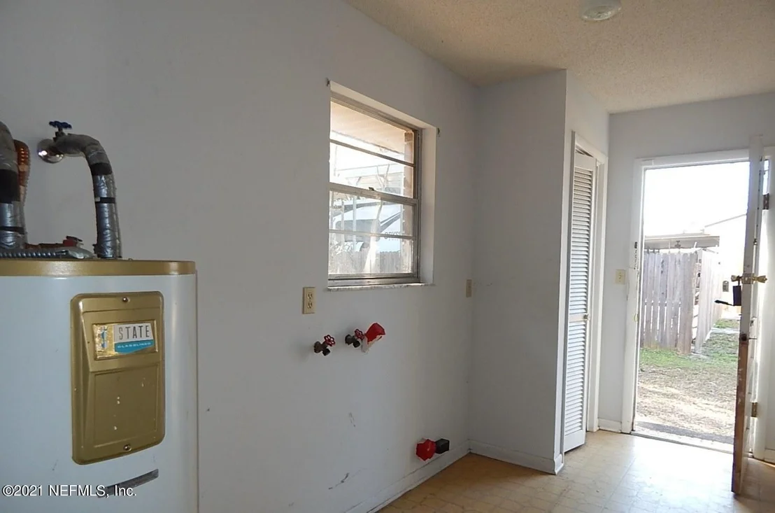 Photo of 645 SHADY Lane