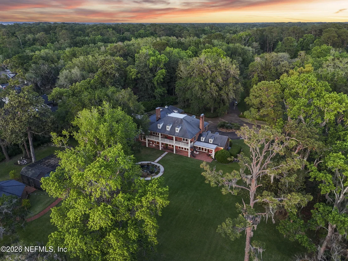 Photo of 13200 MANDARIN Road