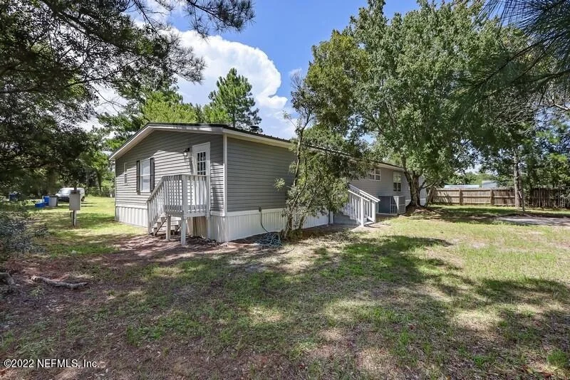 Photo of 13401 GROVER Road