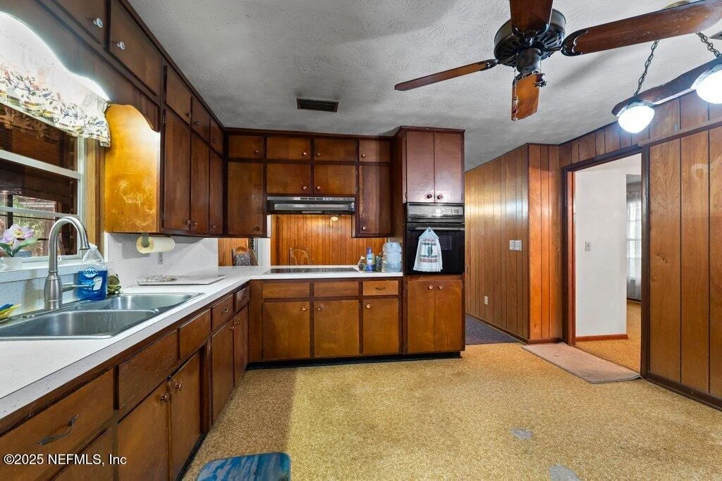 Photo of 1308 RIGDON Road