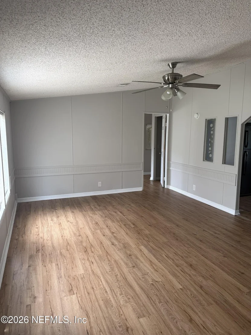 Photo of 3815 S FRANCIS Road