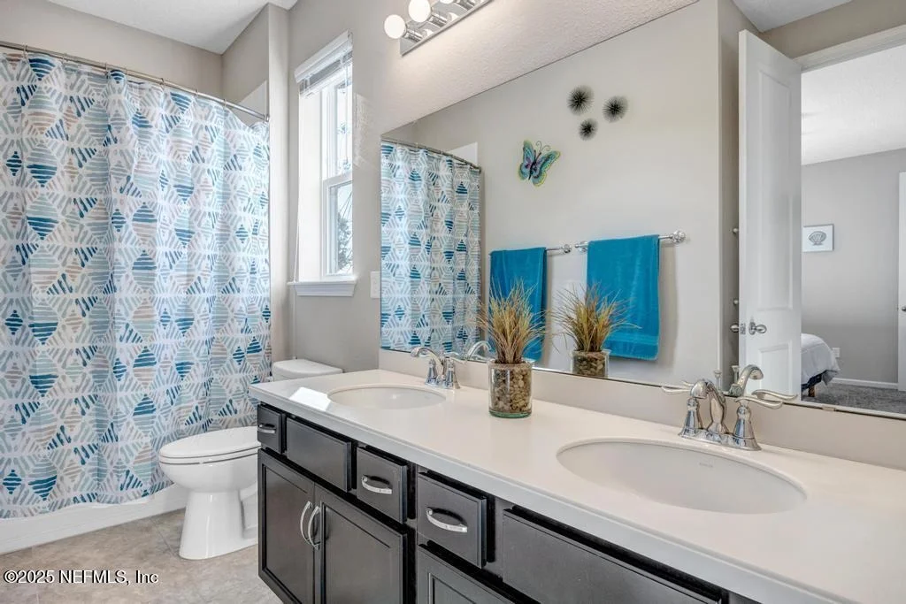 Photo of 139 EVENSHADE Way