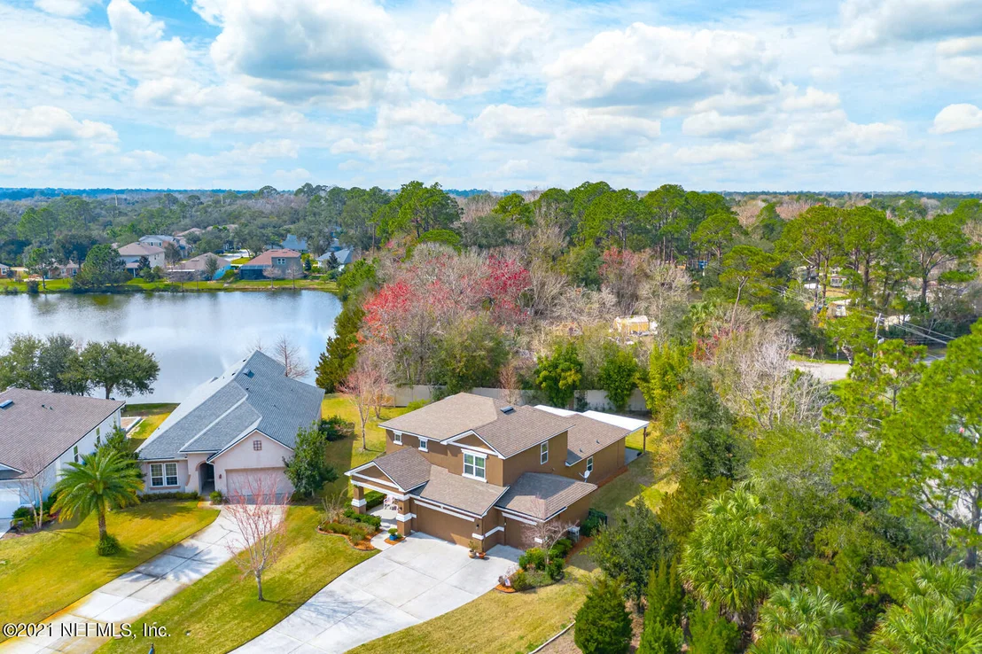 Photo of 214 PLAZA DEL RIO Drive