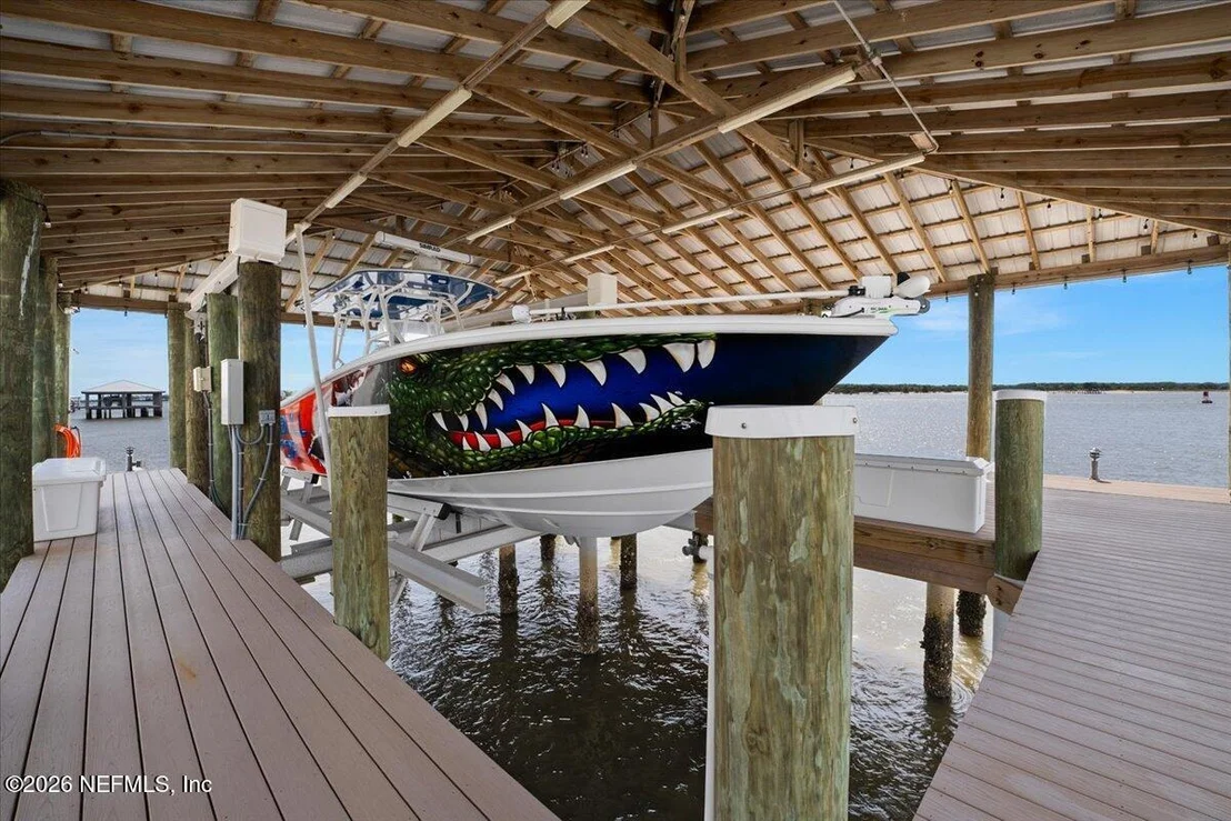 Photo of 9136 HECKSCHER Drive