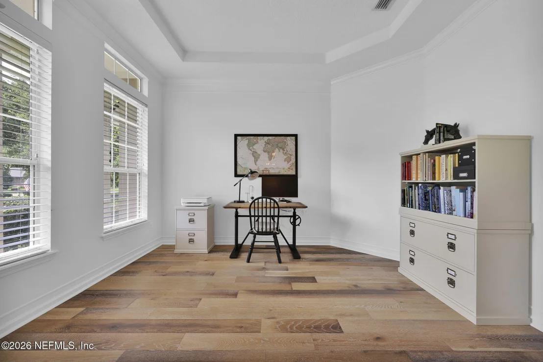 Photo of 2290 EAGLE HARBOR Parkway