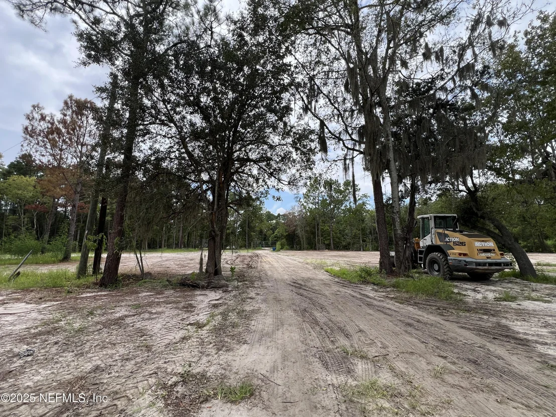 Photo of 921 COLE Road