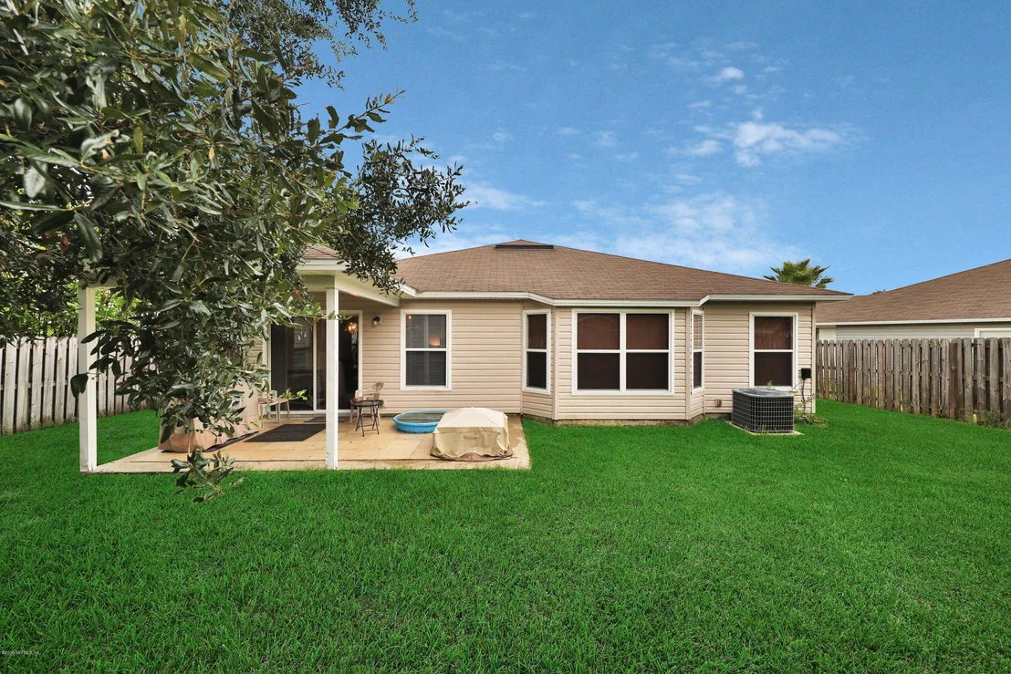 Photo of 1452 HEATHER Court