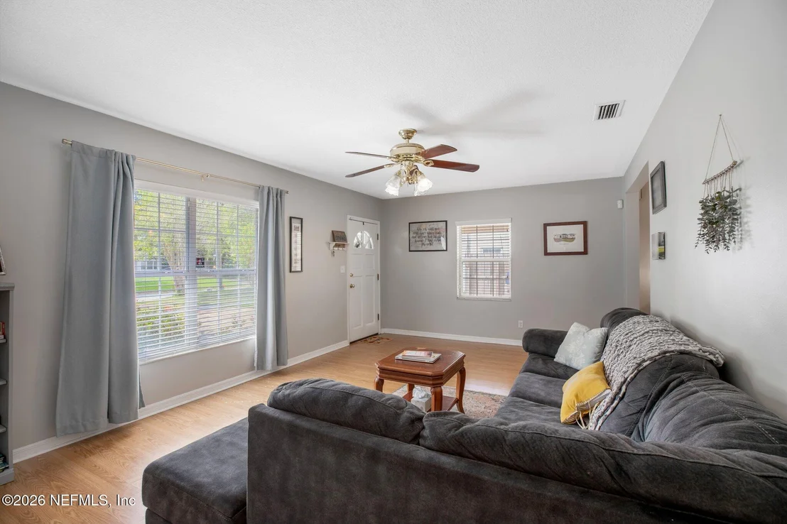 Photo of 6227 TEMPLE Road