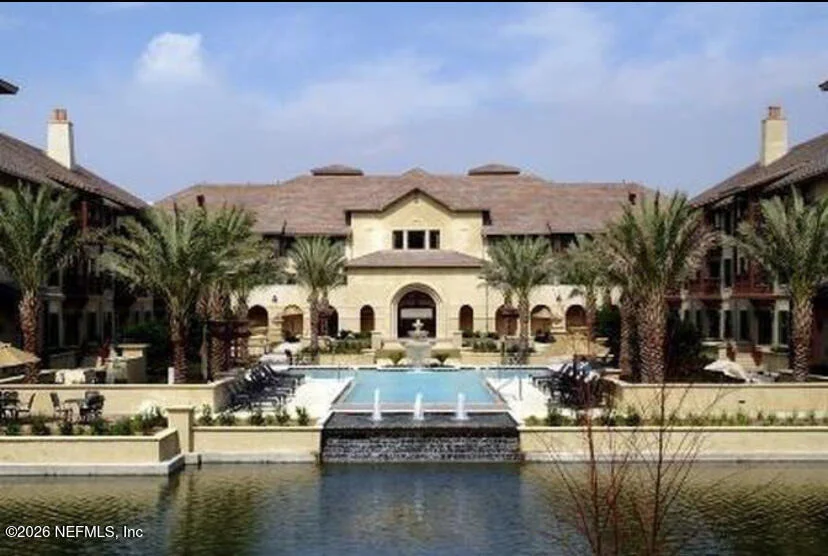 Photo of Unit 211 at 965 REGISTRY Boulevard