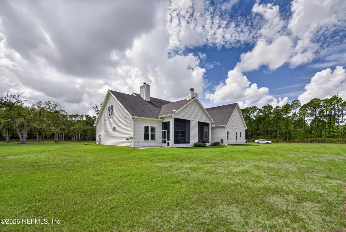Photo of 475 COUNTY ROAD 335