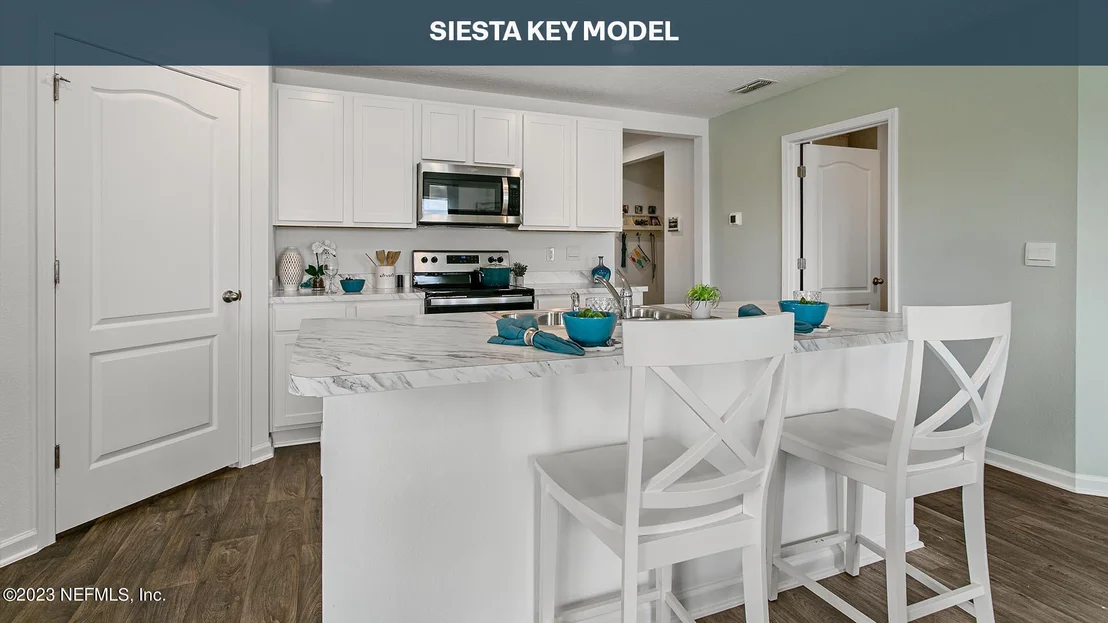 Photo of 463 ARDILA Circle
