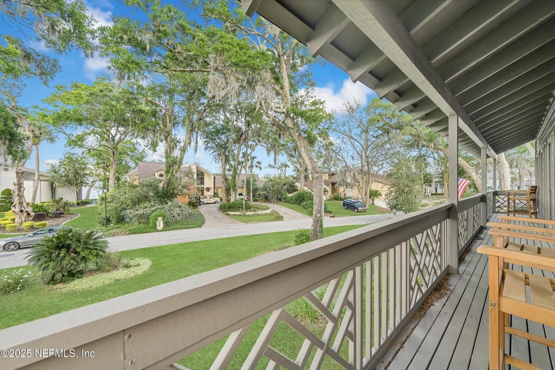 Photo of 4944 MARINERS POINT Drive