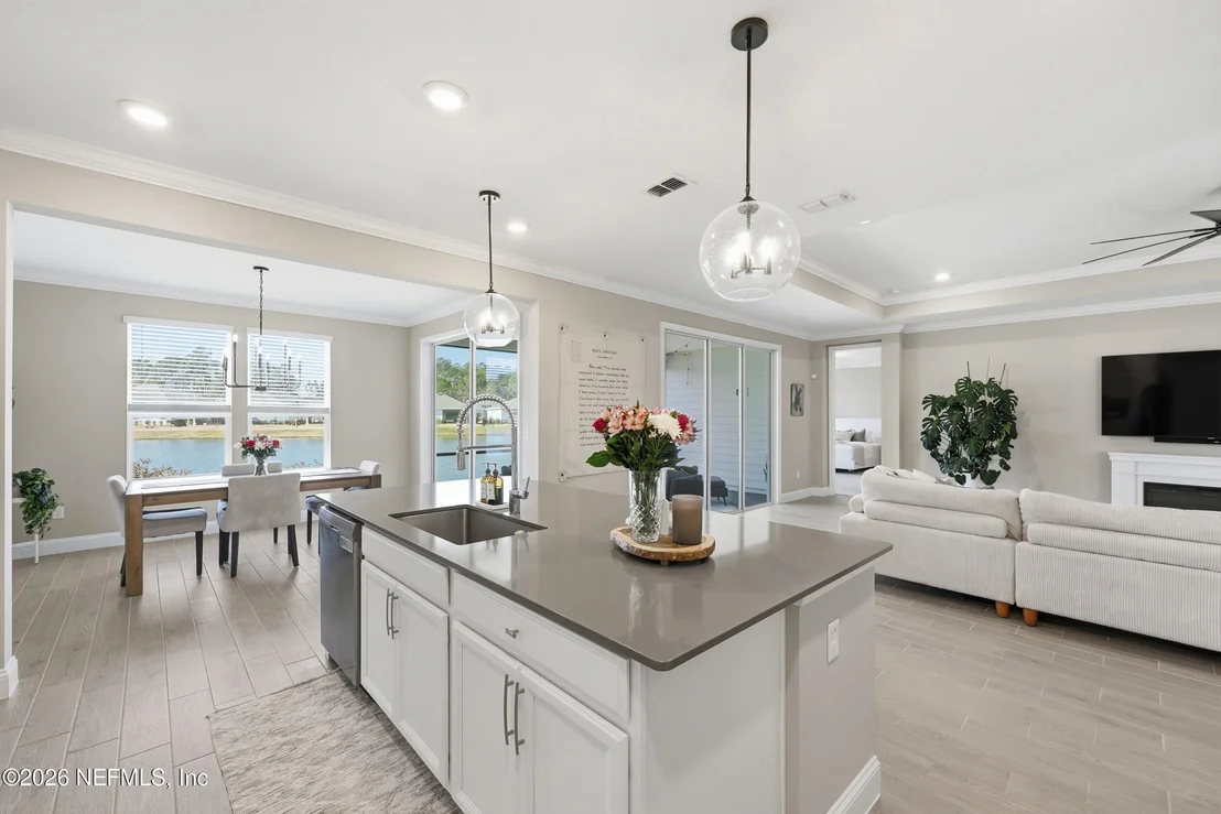 Photo of 75197 PONDSIDE Lane