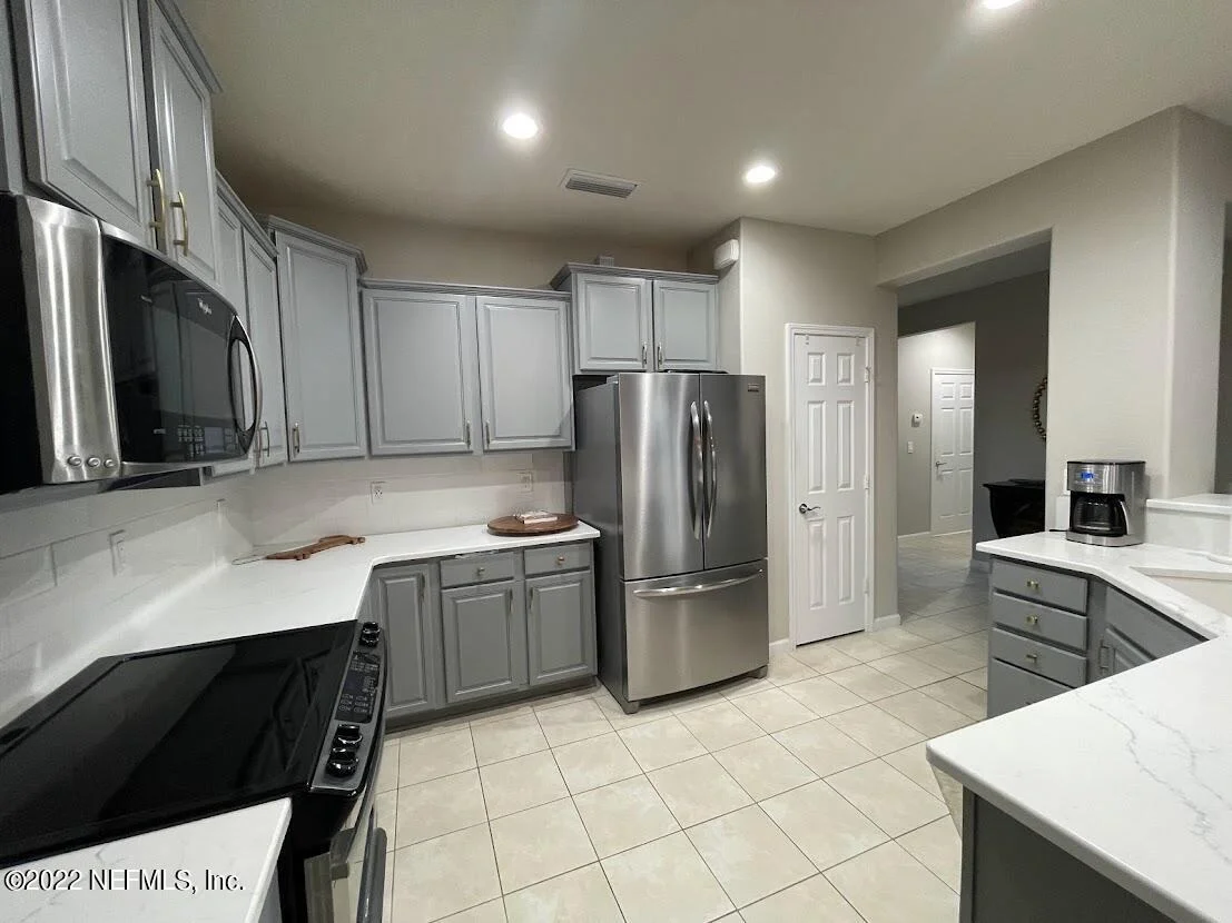Photo of 203 RIVER RUN Boulevard