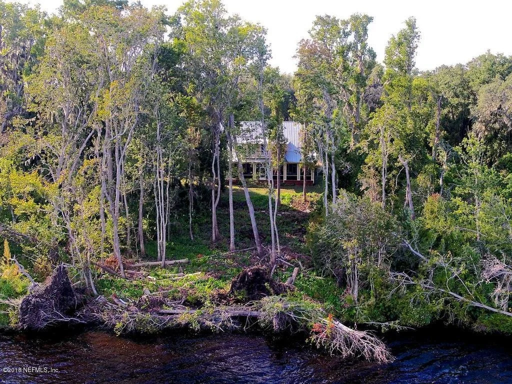 Photo of 595 W RIVER Road