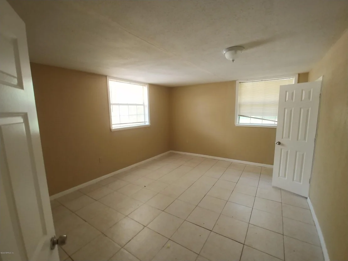 Photo of 3333 HICKORYNUT Street