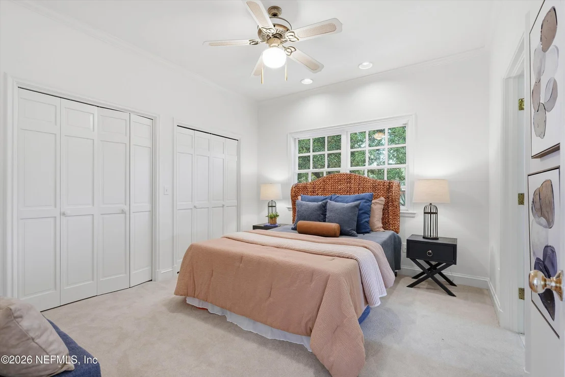 Photo of 959 MAPLE Lane