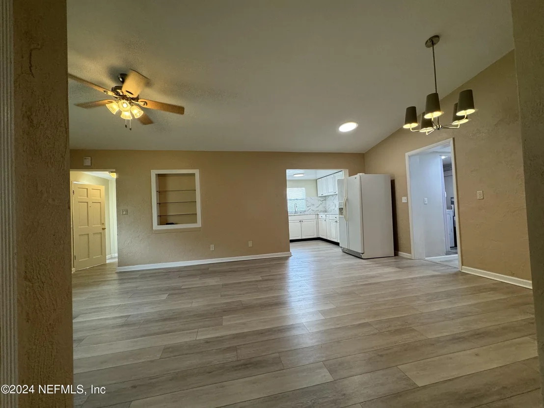 Photo of 3842 RUBY Drive W