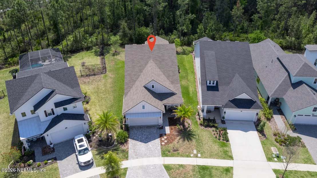 Photo of 305 BLUE HAMPTON Drive