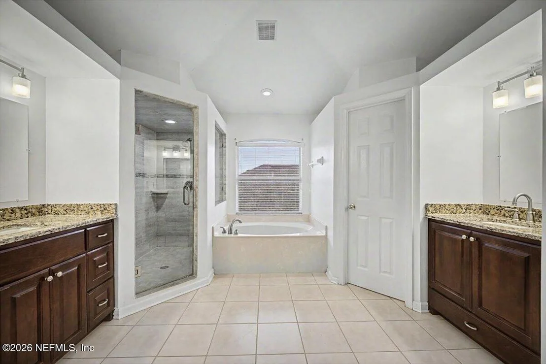 Photo of 112 PRINCE PHILLIP Drive