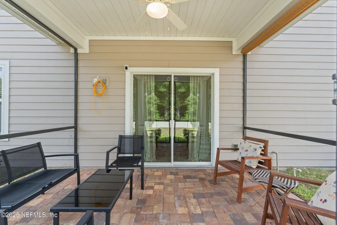 Photo of 9852 LOVAGE Lane