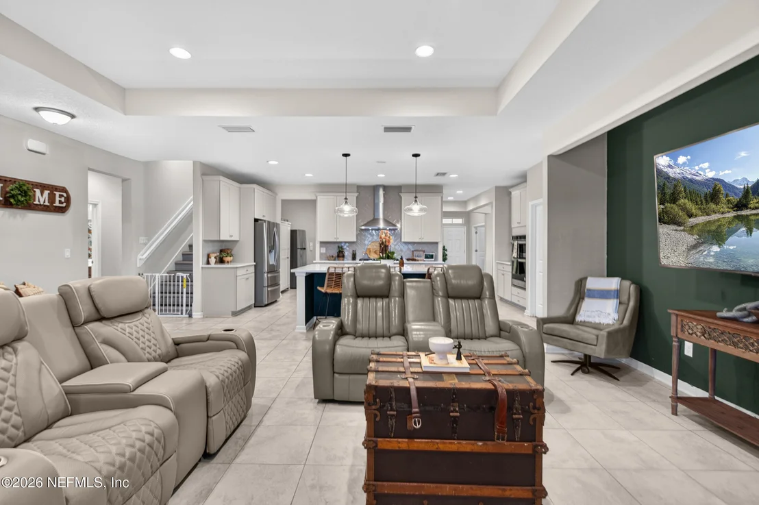 Photo of 281 MARQUESA Circle